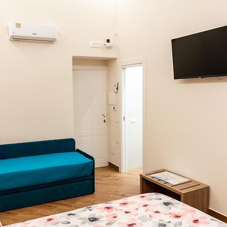 Foria 143 Hotell Napoli Eksteriør bilde