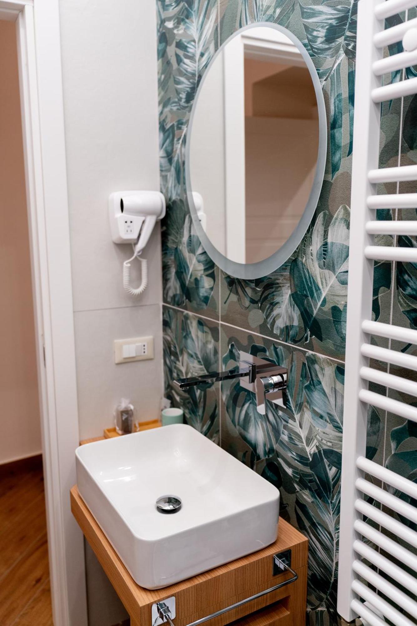 Foria 143 Hotell Napoli Eksteriør bilde
