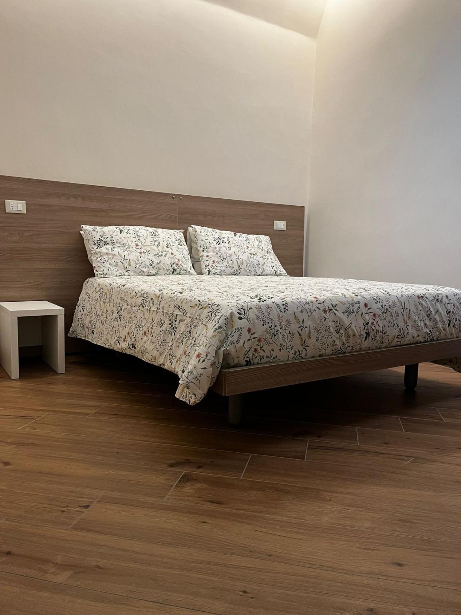 Foria 143 Hotell Napoli Eksteriør bilde